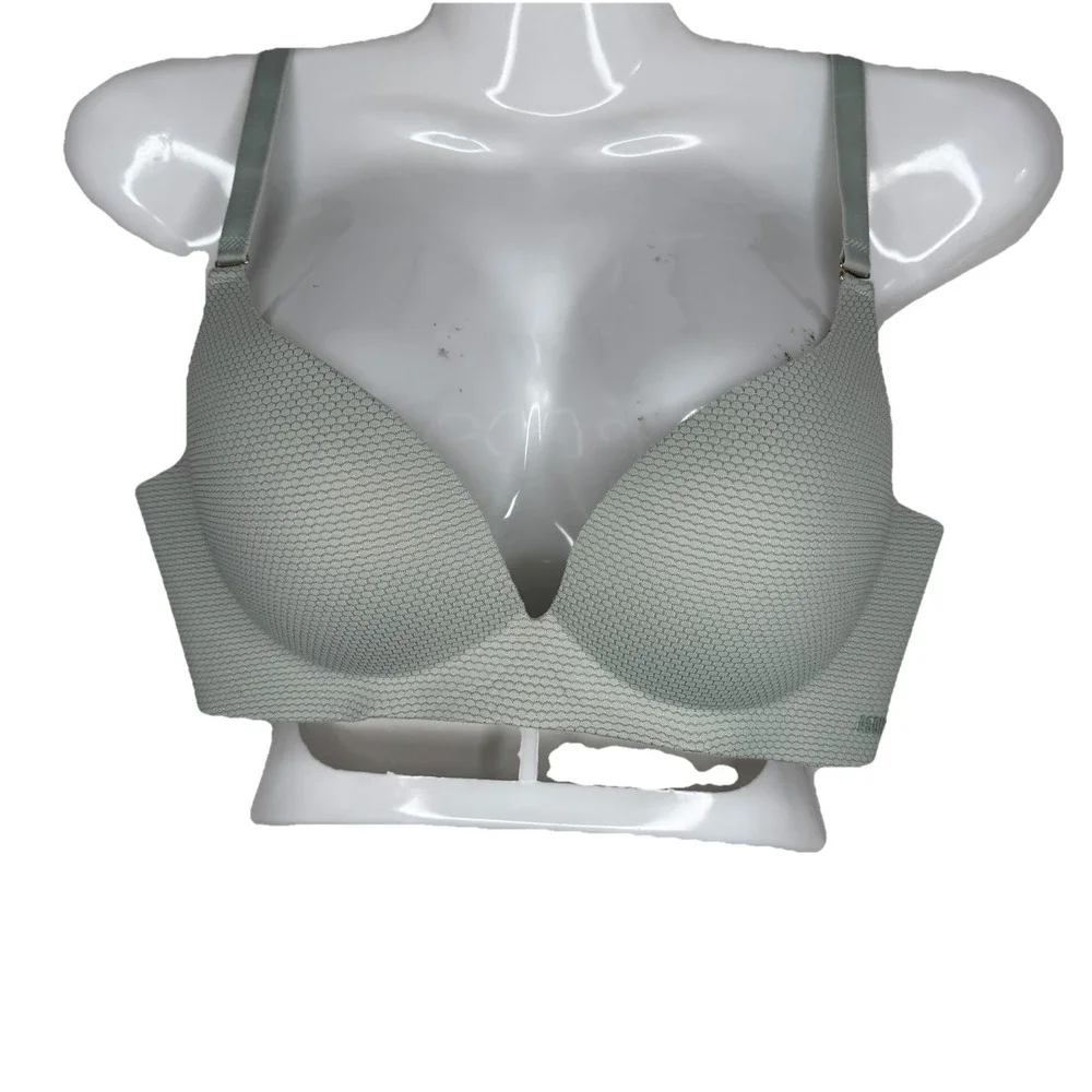 JASON WU Everyday Wire Free Bra Pale Green 34B Soft‎ Adjustable Nylon